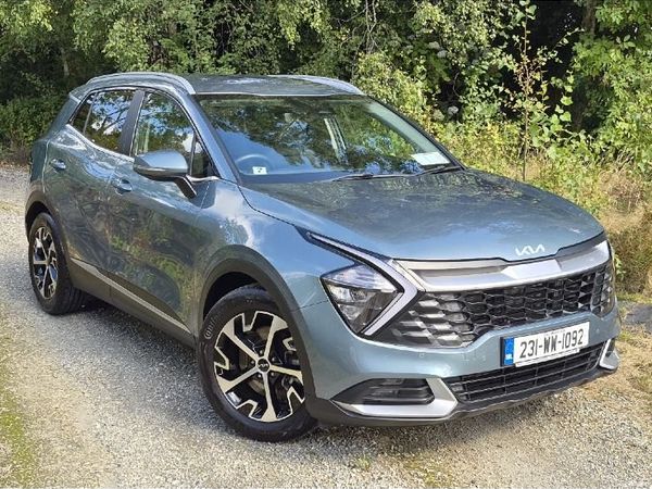 Kia Sportage SUV, Diesel Hybrid, 2023, Grey