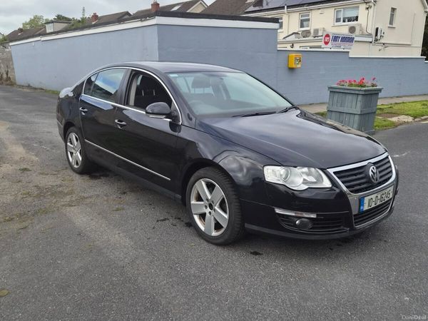 Volkswagen Passat Saloon, Diesel, 2010, Black