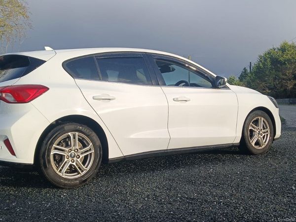 Ford Focus Hatchback, Diesel, 2020, White