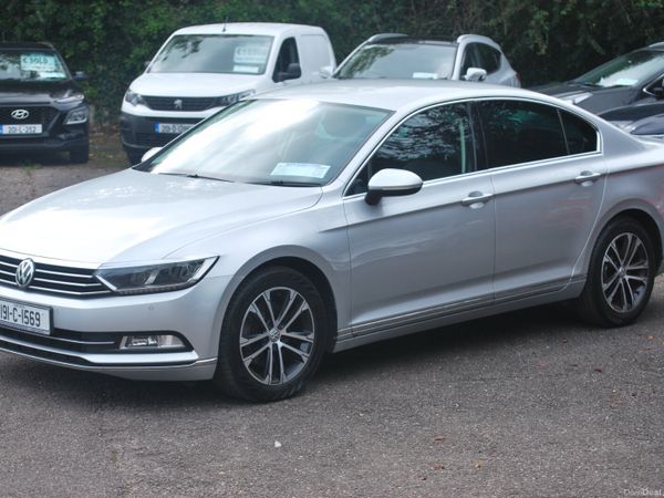 Volkswagen Passat Saloon, Diesel, 2019, Grey
