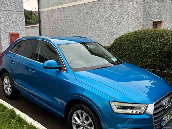 Audi Q3 SUV, Petrol, 2015, Blue
