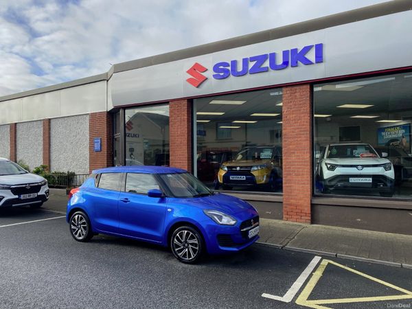 Suzuki Swift Hatchback, Petrol, 2023, Blue