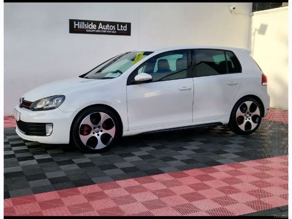 Volkswagen Golf Hatchback, Petrol, 2012, White
