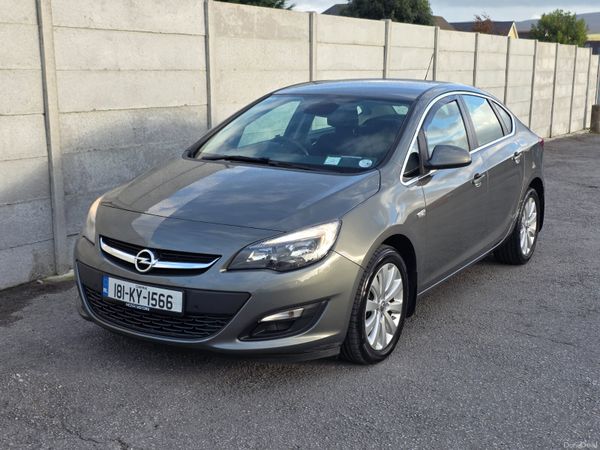 Opel Astra Saloon, Diesel, 2018, Grey