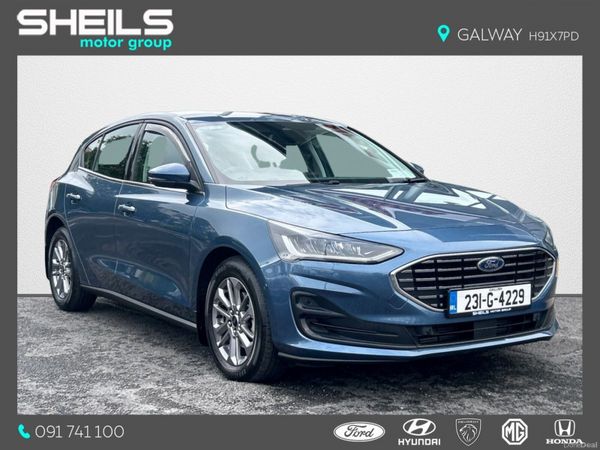 Ford Focus Hatchback, Petrol, 2023, Blue