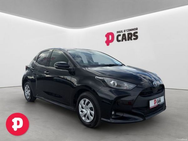 Toyota Yaris Hatchback, Petrol Hybrid, 2022, Black