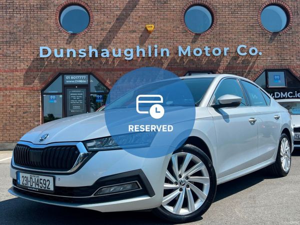 Skoda Octavia Saloon, Diesel, 2023, Grey