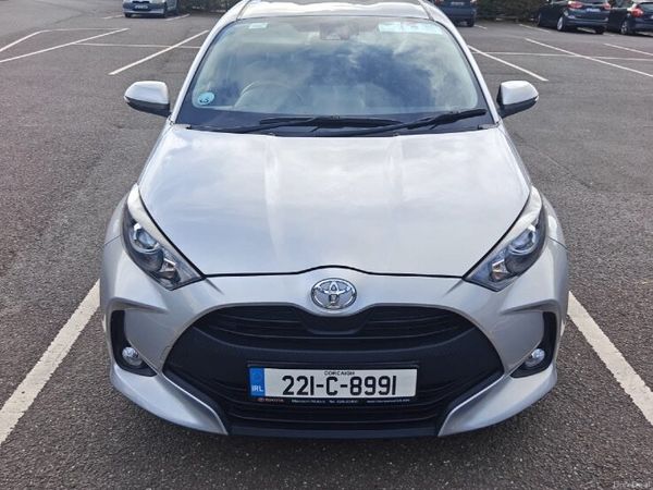 Toyota Yaris Hatchback, Petrol, 2022, Grey