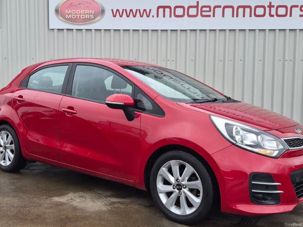 Kia Rio Hatchback, Petrol, 2016, Red