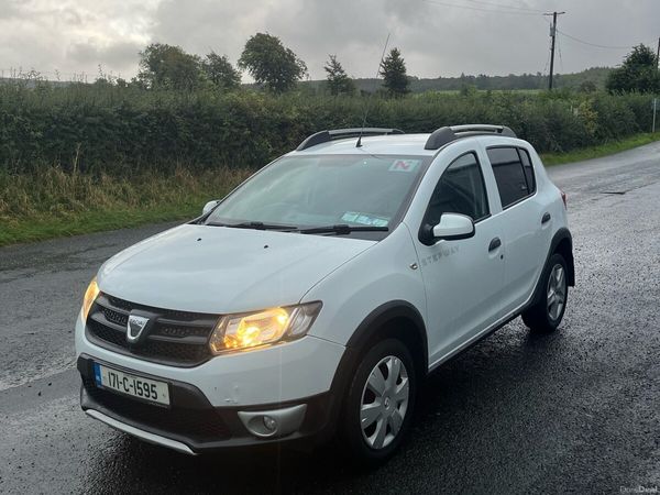 Dacia Sandero Stepway Hatchback, Diesel, 2017, White