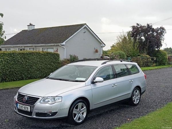 Volkswagen Passat Estate, Diesel, 2010, Silver