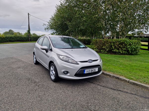 Ford Fiesta Hatchback, Petrol, 2011, Silver