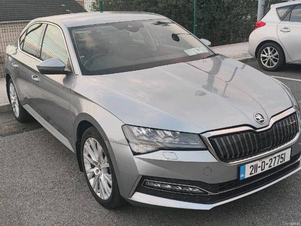 Skoda Superb Saloon, Petrol Plug-in Hybrid, 2021, Grey