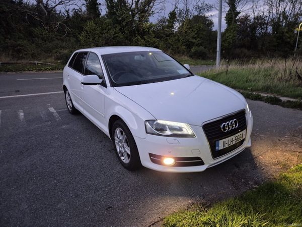 Audi A3 Hatchback, Petrol, 2011, White