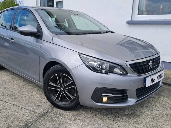 Peugeot 308 Hatchback, Petrol, 2019, Grey