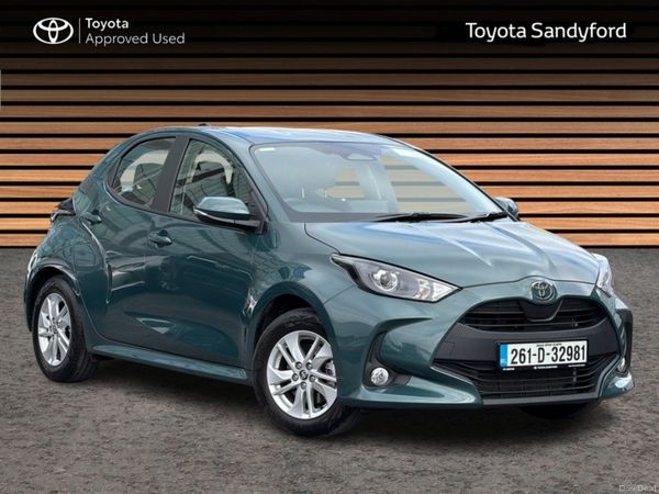 Toyota Yaris Hatchback, Petrol Hybrid, 2026, Green
