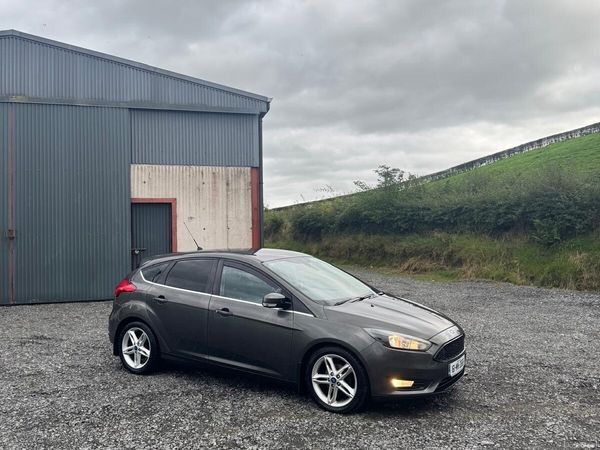 Ford Focus Hatchback, Diesel, 2016, Grey