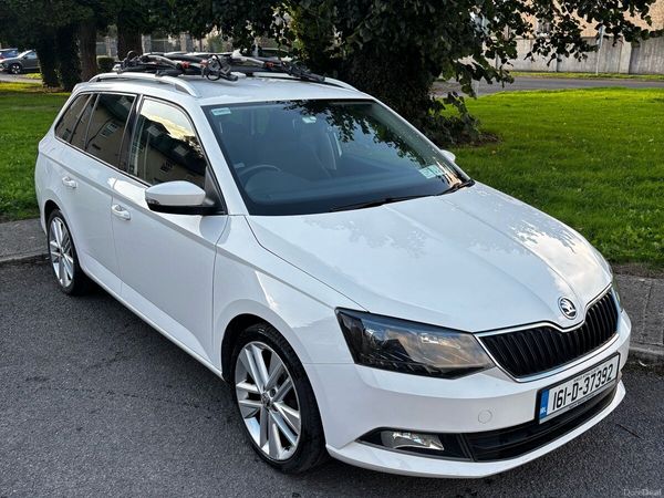 Skoda Fabia Estate, Petrol, 2016, White