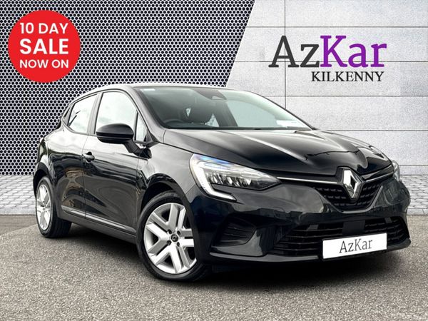 Renault Clio Hatchback, Petrol, 2023, Black