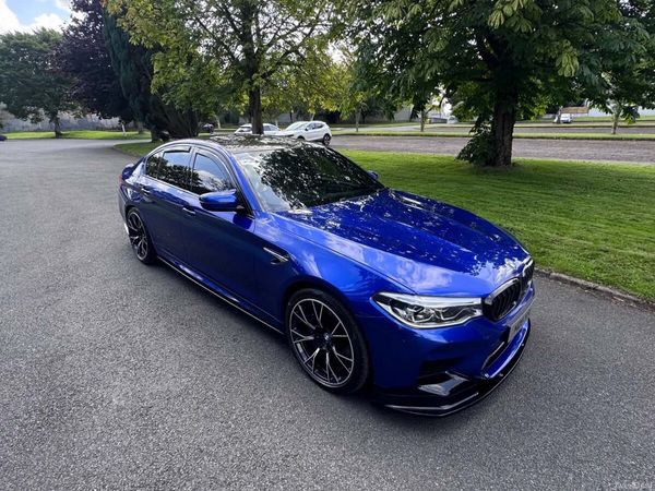 BMW 5-Series Saloon, Petrol, 2019, Blue