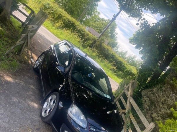 Volkswagen Golf Hatchback, Petrol, 2008, Black