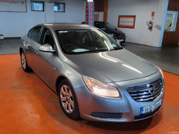 Opel Insignia Saloon, Diesel, 2011, Grey
