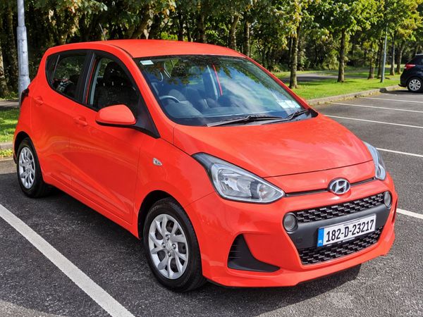 Hyundai i10 Hatchback, Petrol, 2018, Red