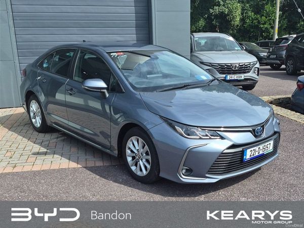 Toyota Corolla Saloon, Petrol Hybrid, 2022, Grey