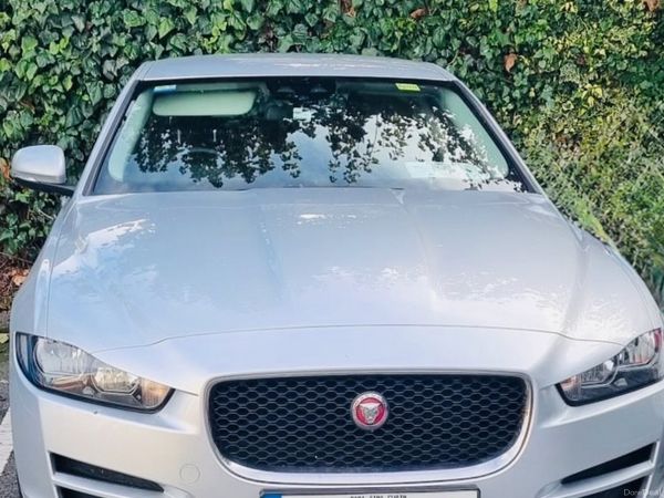 Jaguar XE Saloon, Diesel, 2017, Grey