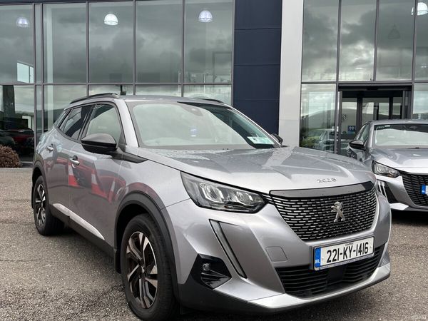 Peugeot 2008 MPV, Petrol, 2022, Grey