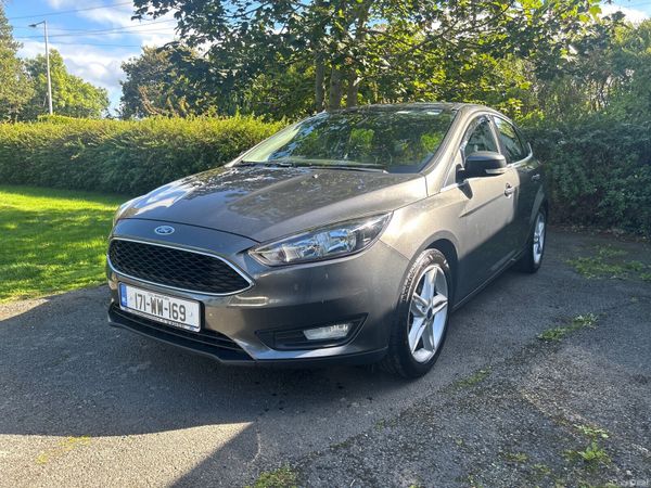 Ford Focus Hatchback, Diesel, 2017, Grey