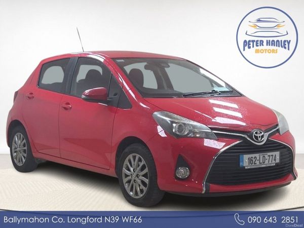 Toyota Yaris Hatchback, Petrol, 2016, Red