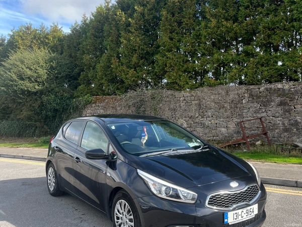 Kia Ceed Hatchback, Diesel, 2013, Black