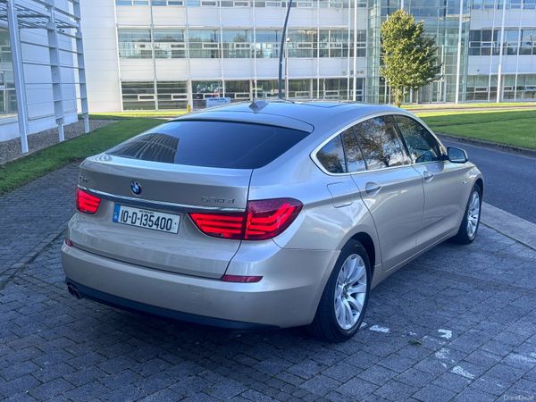 BMW 5-Series Hatchback, Diesel, 2010, Grey