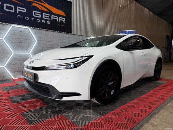 Toyota Prius Saloon, Petrol Hybrid, 2024, White