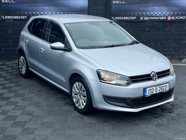 Volkswagen Polo Hatchback, Petrol, 2013, Silver