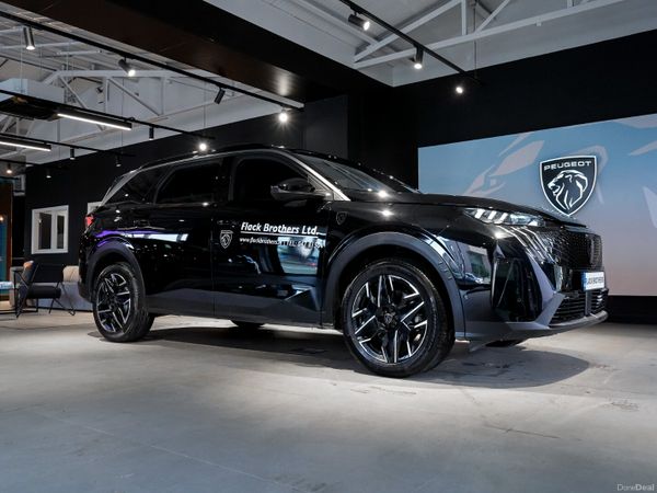 Peugeot 5008 MPV, Petrol Hybrid, 2026, Black