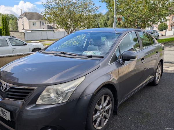 Toyota Avensis Saloon, Diesel, 2010, Grey