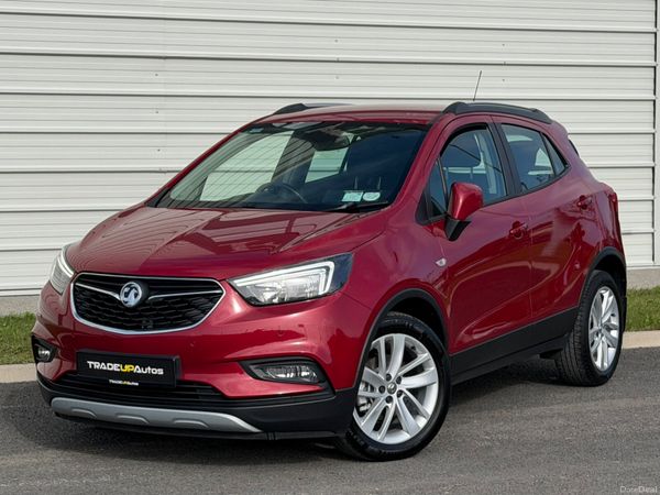 Vauxhall Mokka Hatchback, Petrol, 2017, Red