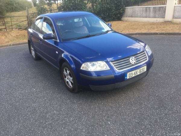 Volkswagen Passat Saloon, Diesel, 2003, Blue