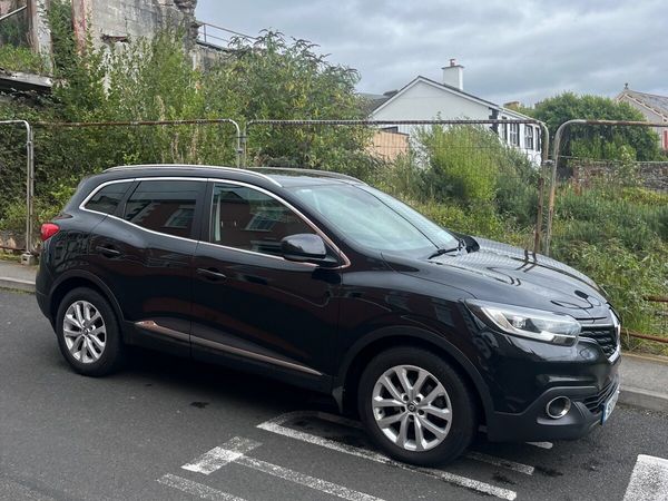 Renault Kadjar SUV, Diesel, 2016, Black
