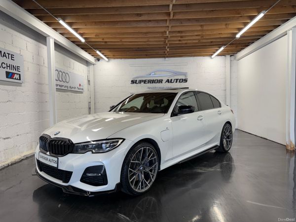 BMW 3-Series Saloon, Petrol Hybrid, 2020, White