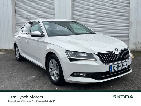 Skoda Superb Saloon, Diesel, 2018, White