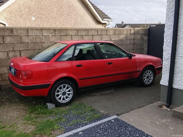 Volkswagen Golf Saloon, Diesel, 2005, Red