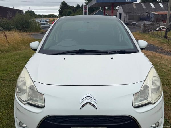 Citroen C3 Hatchback, Petrol, 2013, White