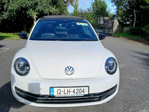 Volkswagen Beetle Hatchback, Petrol, 2012, White