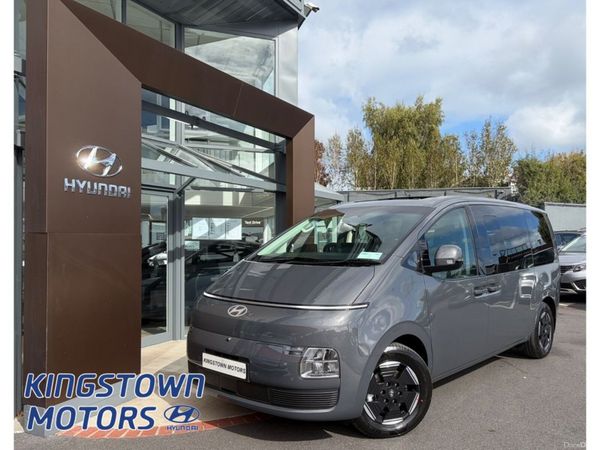 Hyundai Staria Minibus, Electric, 2026, Grey
