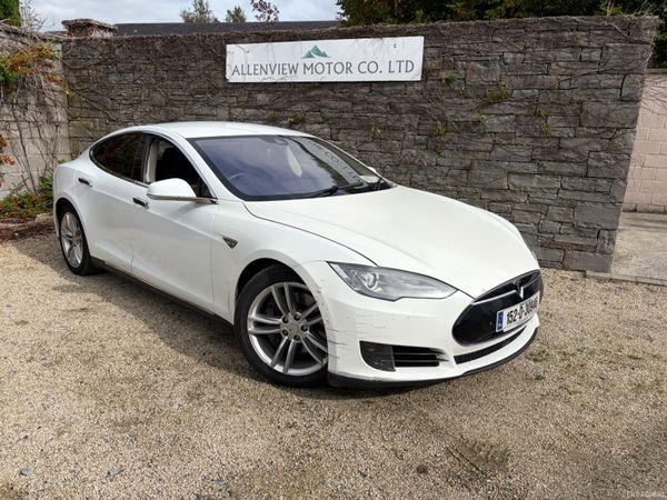 Tesla Model S Hatchback, Electric, 2015, White