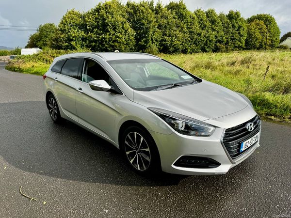 Hyundai i40 Estate, Diesel, 2016, Silver