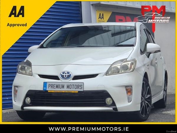 Toyota Prius Hatchback, Petrol Hybrid, 2014, White